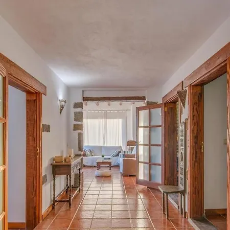 Villa Villavistamar *